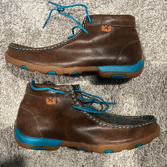 Twisted X Chukka Driving Moccasins for Ladies - Picture 6 of 6